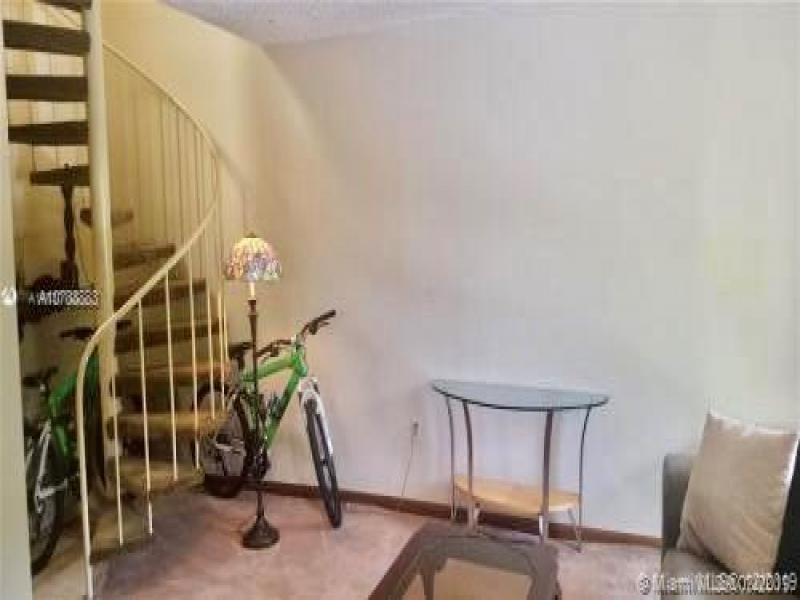 Property photo # 6