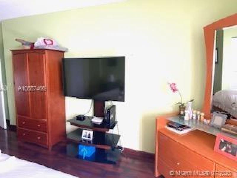 Property photo # 9