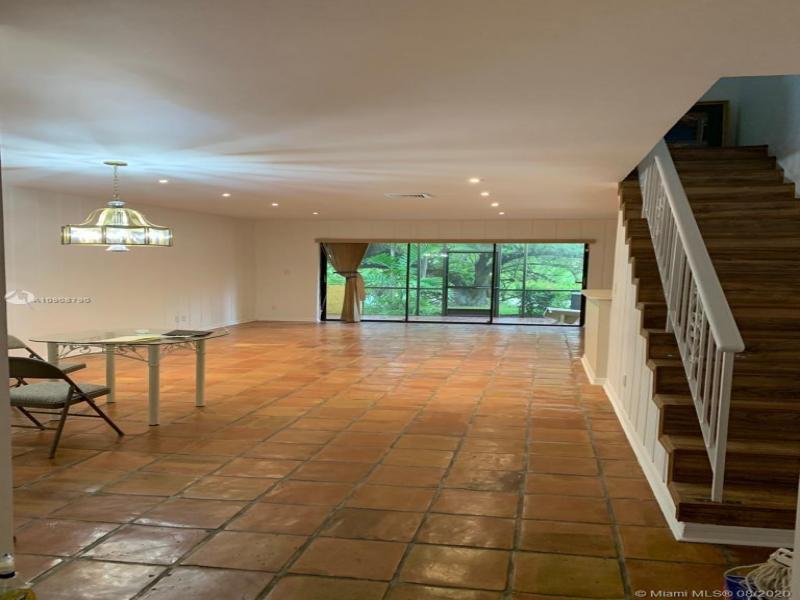 Property photo # 0