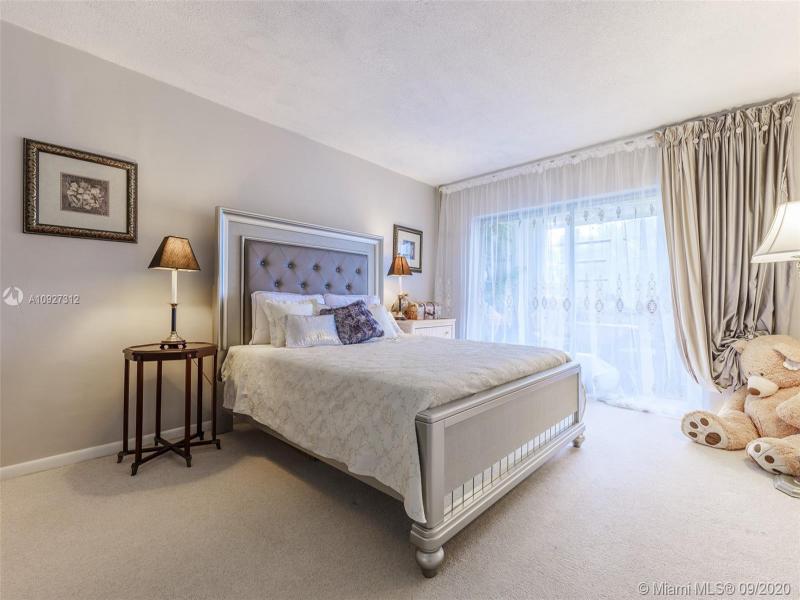 Property photo # 4