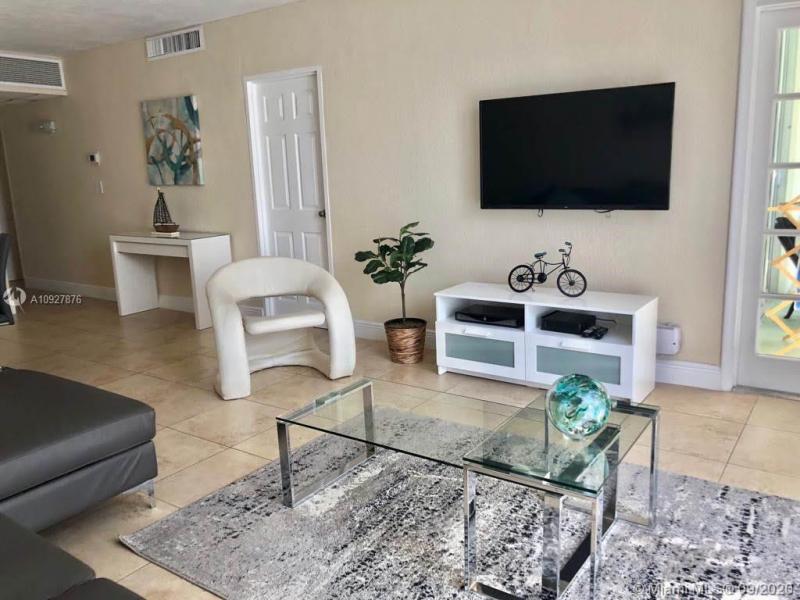 Property photo # 8