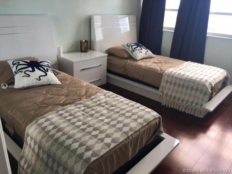 Property photo # 6