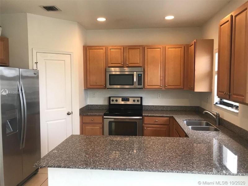 Property photo # 4