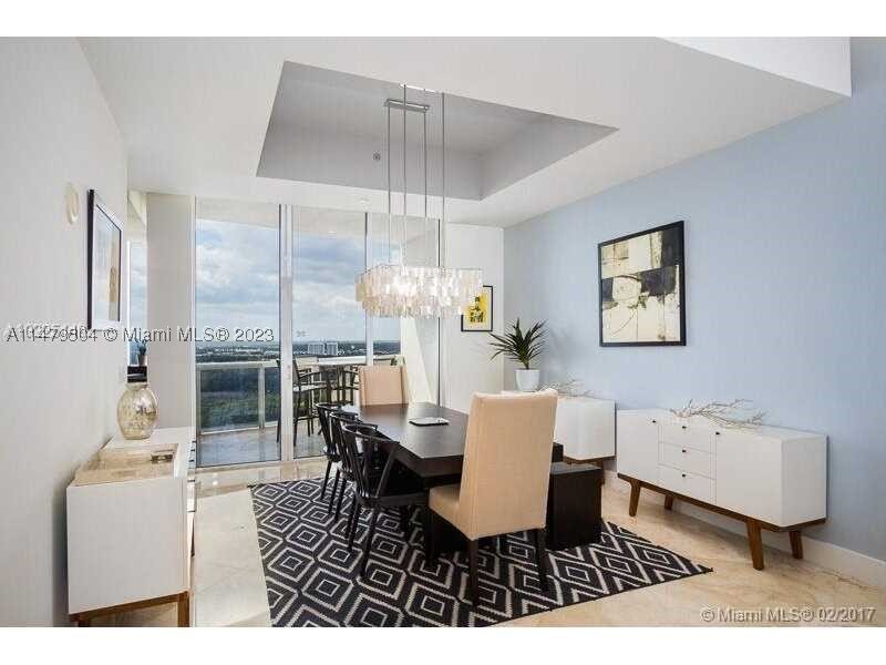 Condo for sale at Trump Tower Three 3504