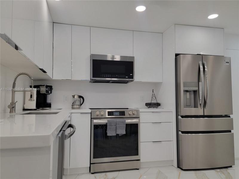 Property photo # 8