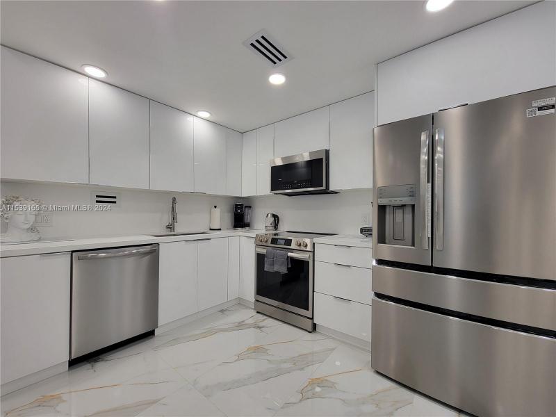 Property photo # 3