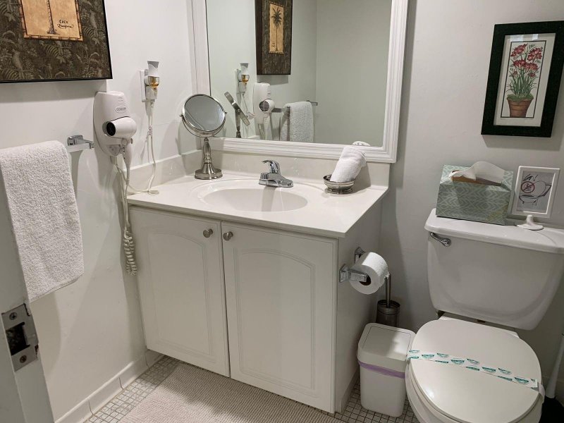 Condo for sale at Tides Hollywood Beach 10j