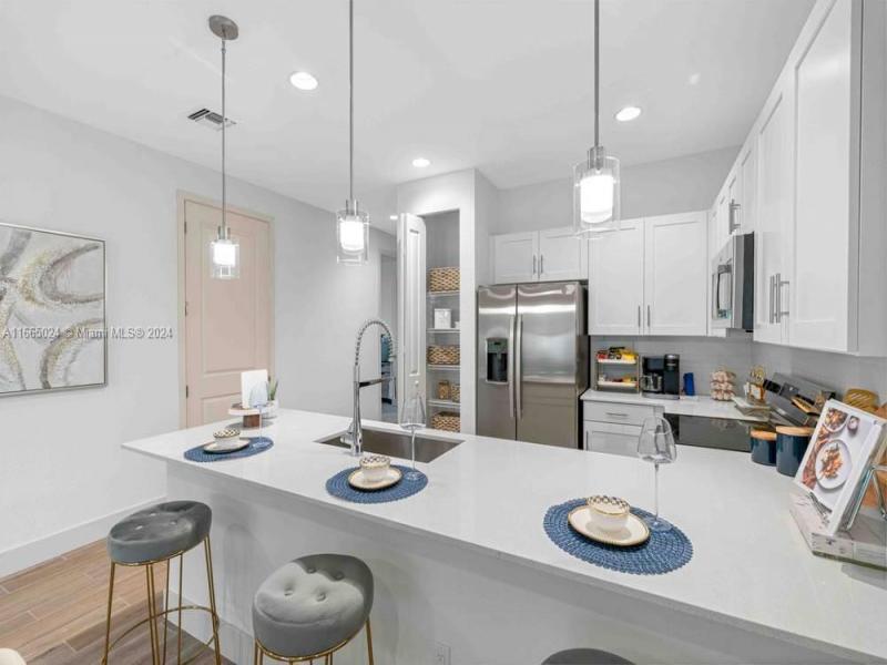 Property photo # 5