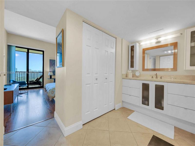 Comprar apartamento en Coronado I PH-36