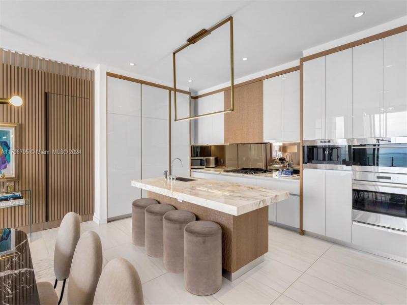 Comprar apartamento no One Park Grove 20BC