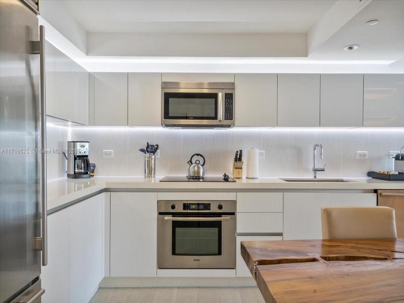 Property photo # 6