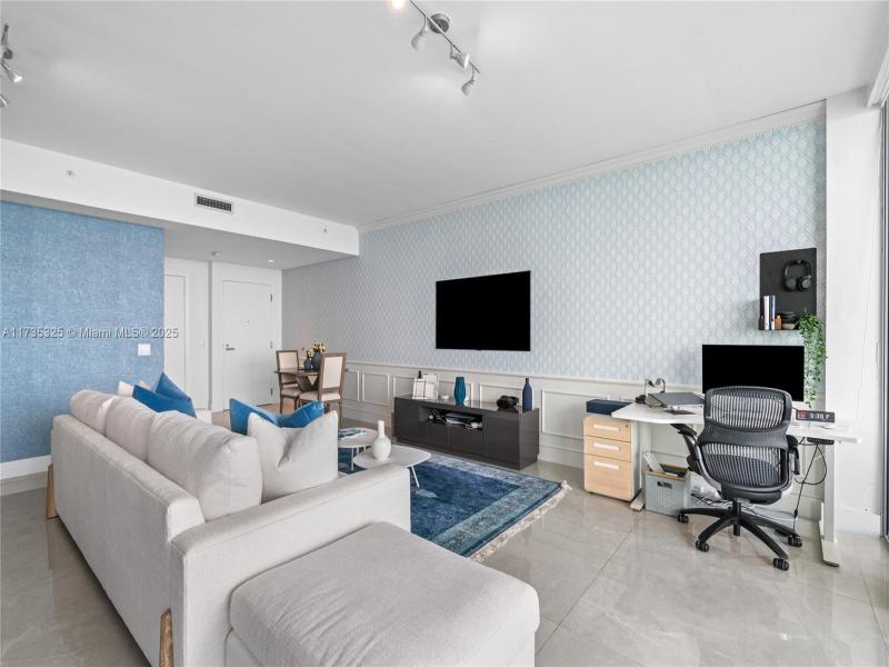 Property photo # 7