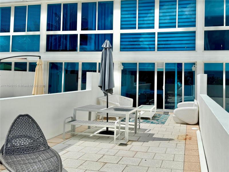 Comprar apartamento no Castle Beach Club TH-11