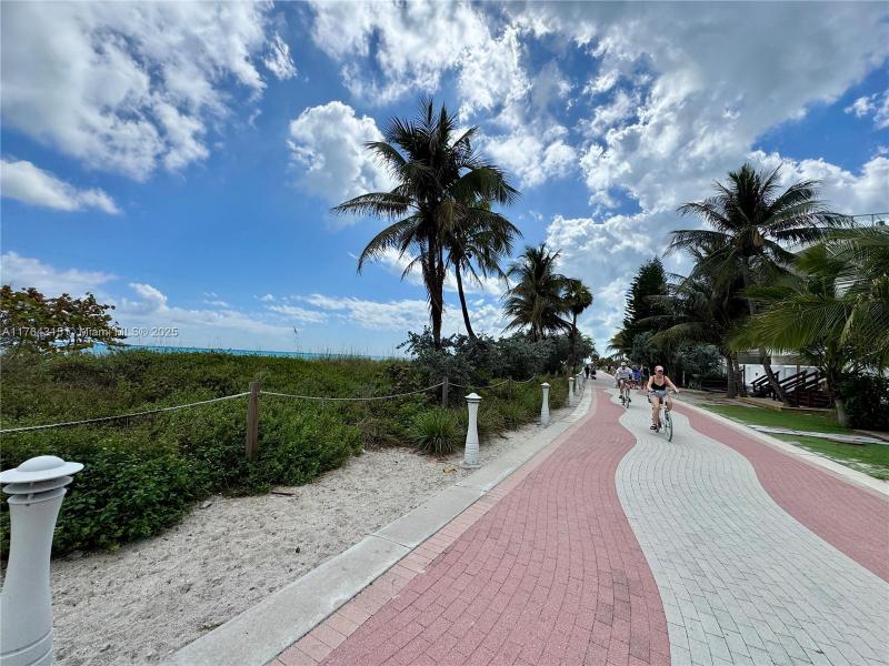 Comprar apartamento no Castle Beach Club TH-11