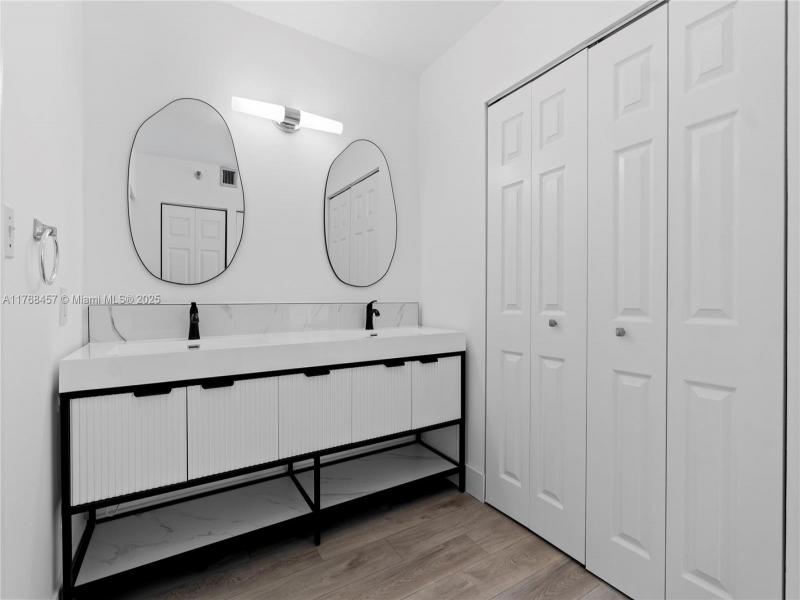 Comprar apartamento en Waterview 434