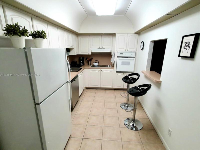 Property photo # 6