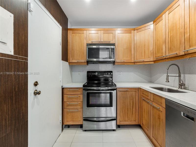 Property photo # 2