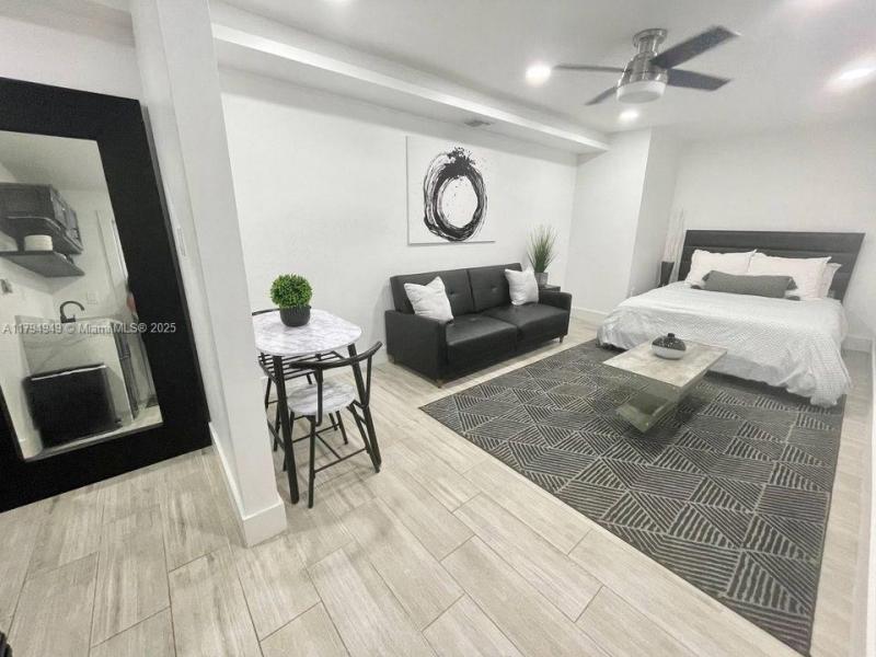 Property photo # 0