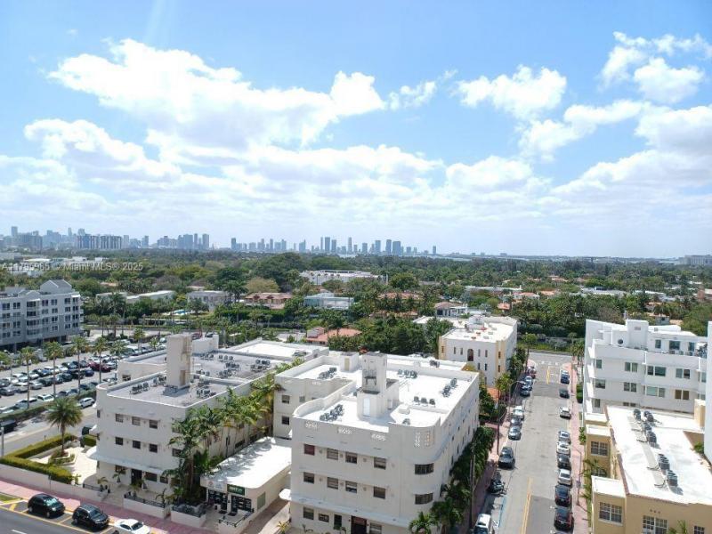 Comprar apartamento en Triton Towers 1218