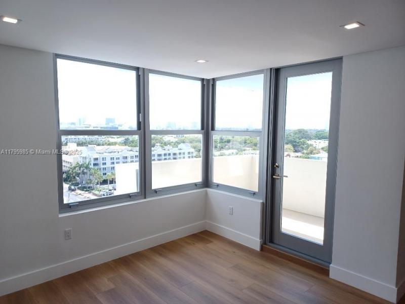 Comprar apartamento en Triton Towers 1218