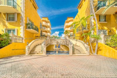 Surfside Palms Apt #201