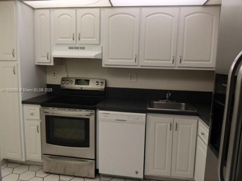 Property photo # 9
