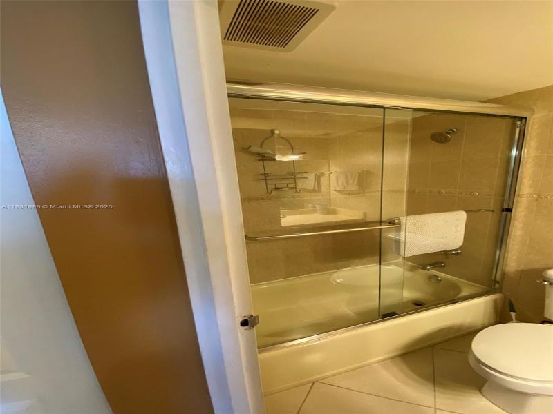 Condo for sale at Parker Dorado 403