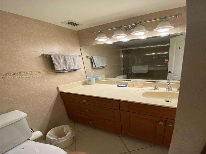 Condo for sale at Parker Dorado 403