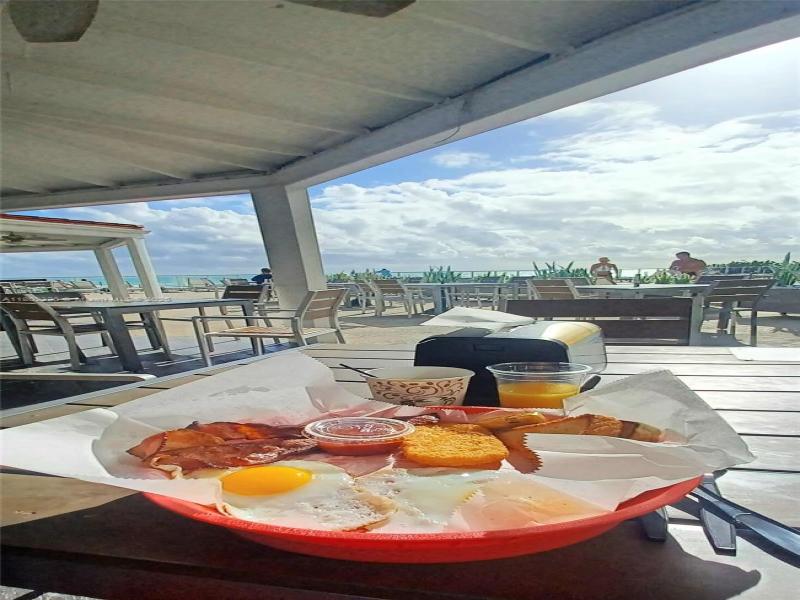 Condo for sale at Aventura Beach Club 1105