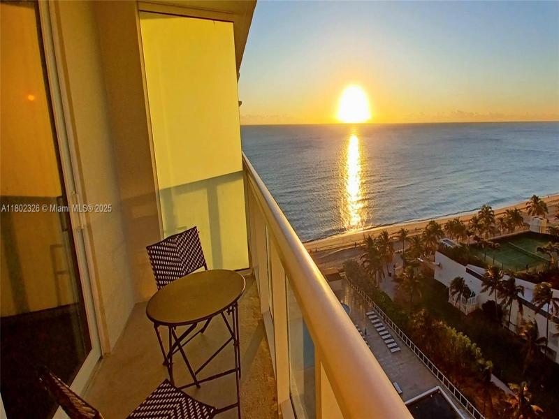 Condo for sale at Aventura Beach Club 1105