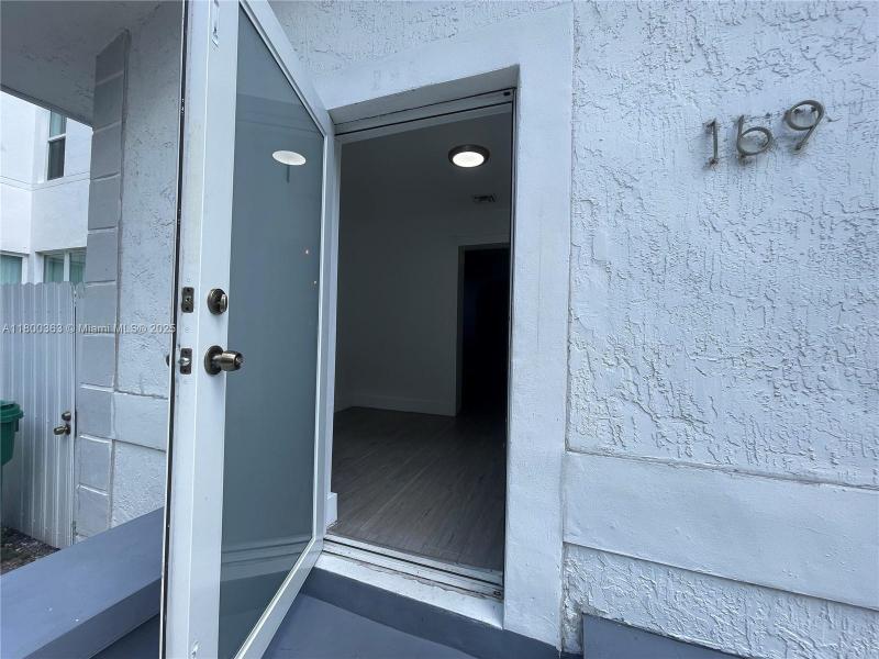 Property photo # 8