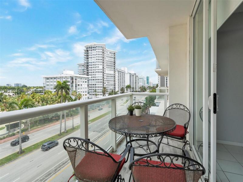 Pavilion Apt #615