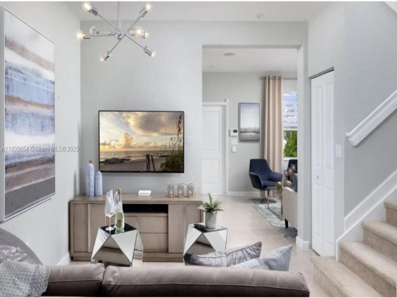 Property photo # 7