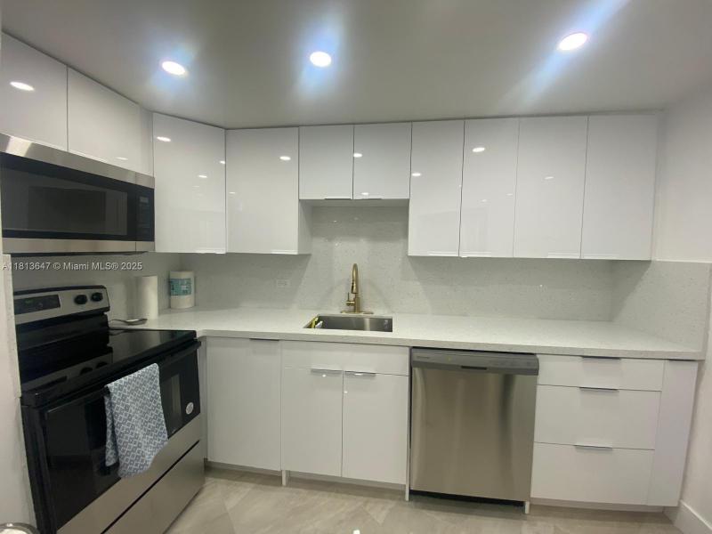 Property photo # 7