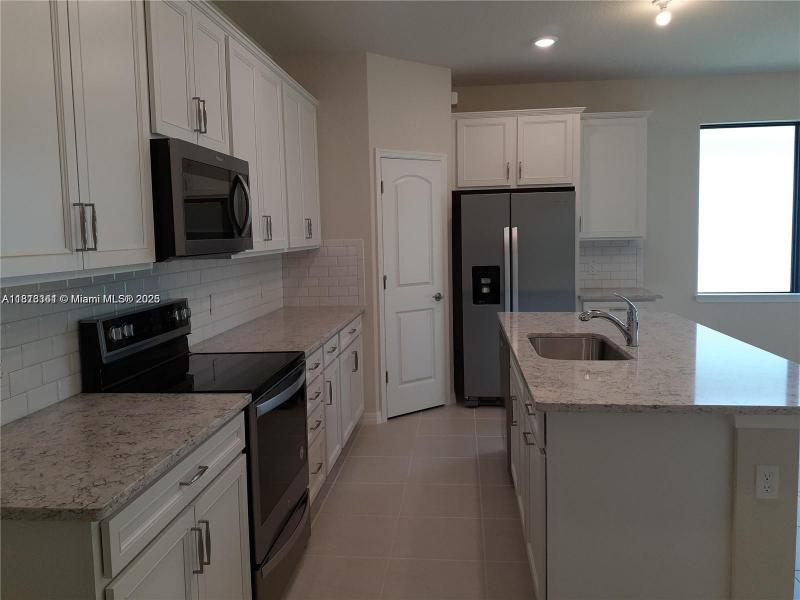 Property photo # 2