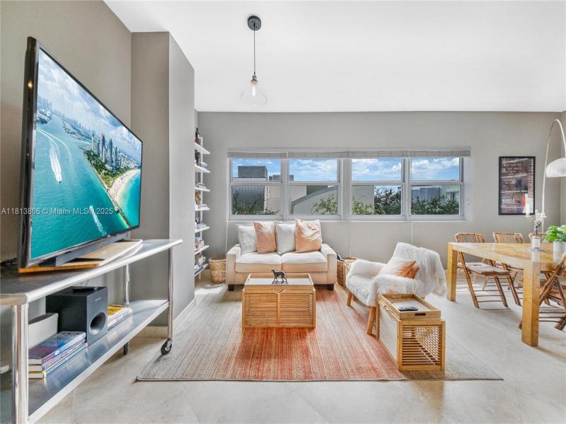 Property photo # 9