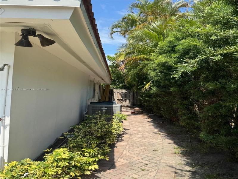 Property photo # 3