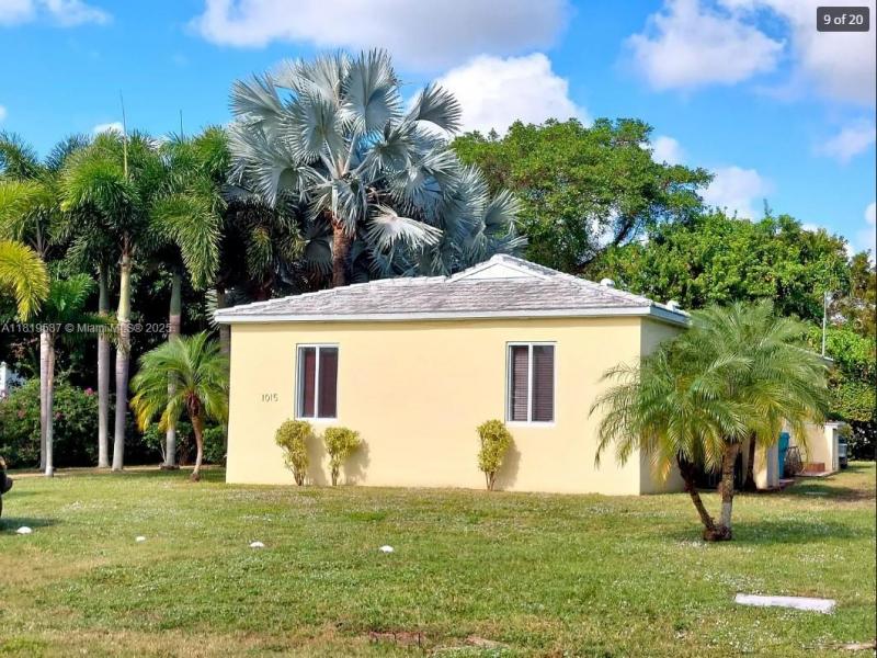 Property photo # 1
