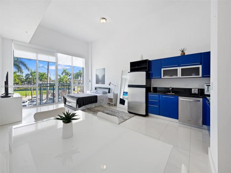 Property photo # 2