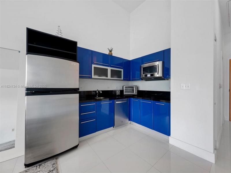 Property photo # 6