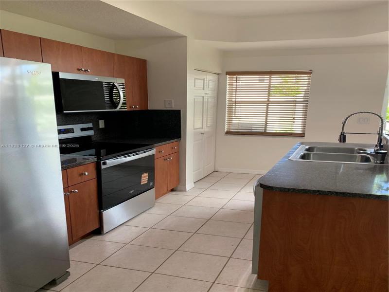 Property photo # 2