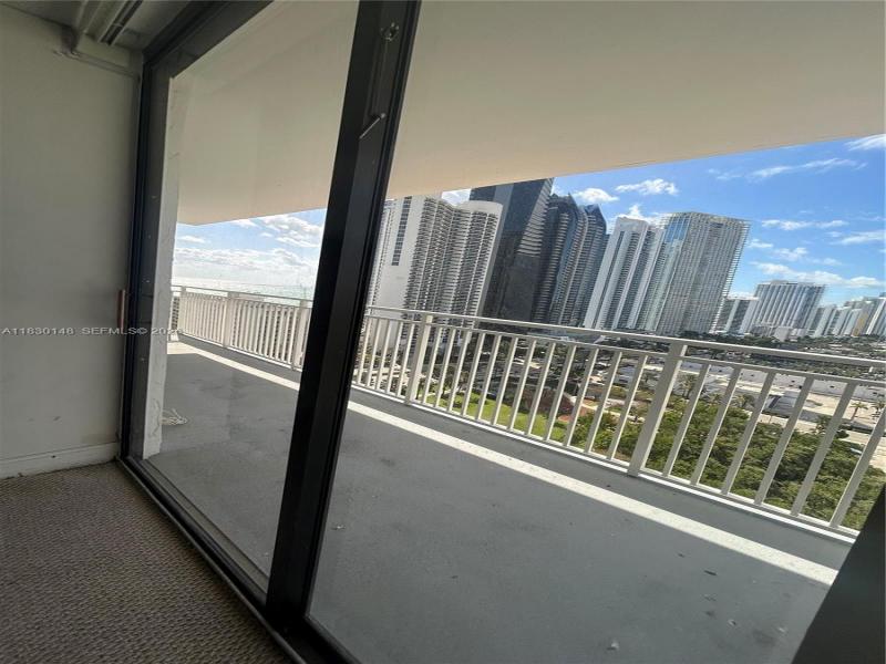 Condo for sale at Winston Towers 2005