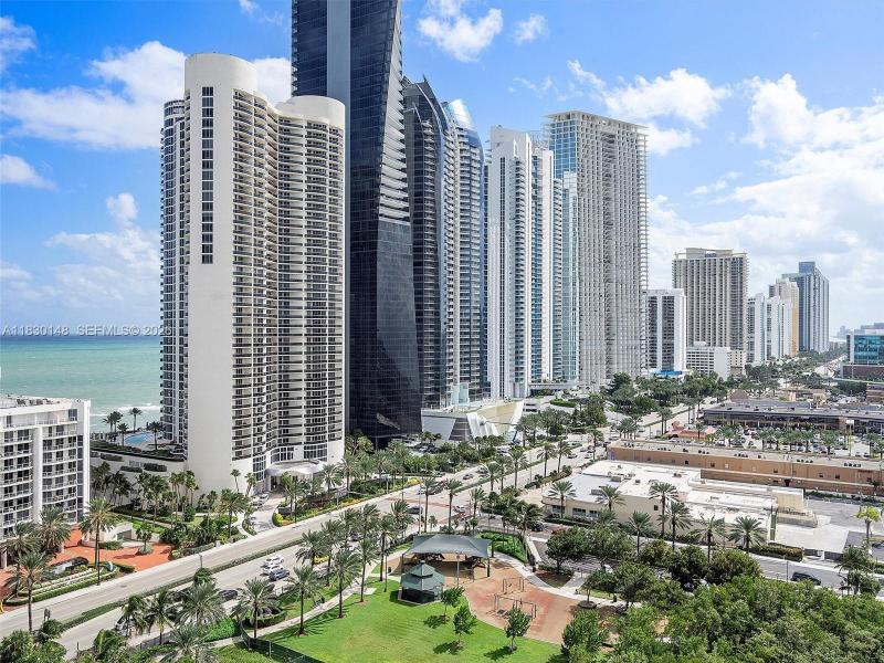 Condo for sale at Winston Towers 2005