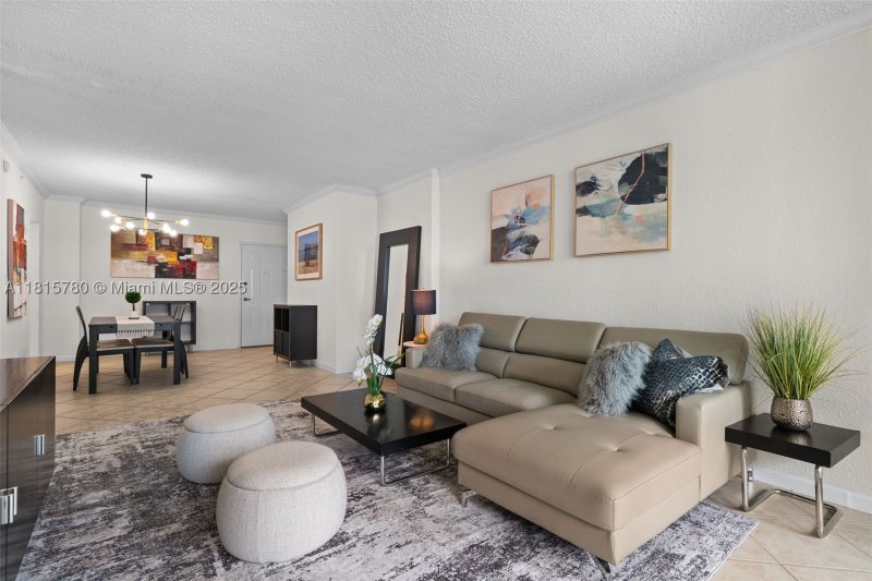 Condo for sale at The Wave Condo PH39