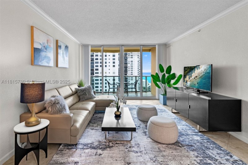 The Wave Condo Apt #PH39
