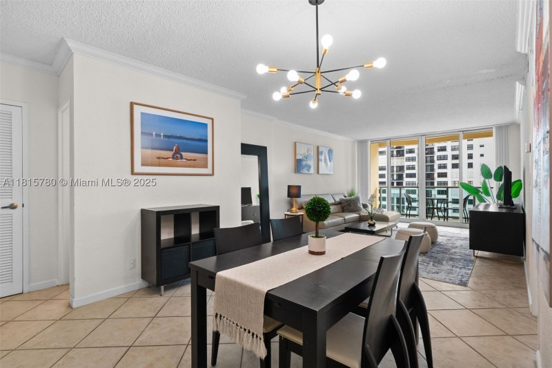 Condo for sale at The Wave Condo PH39