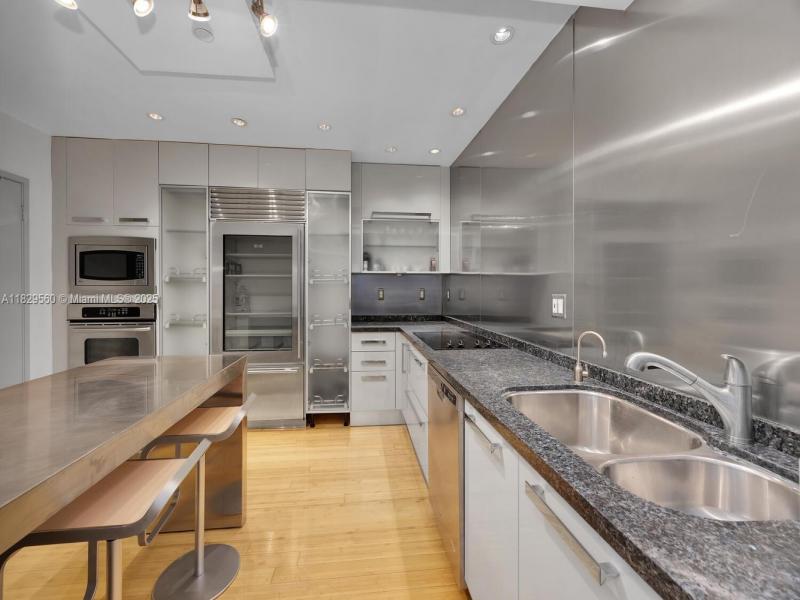 Property photo # 4