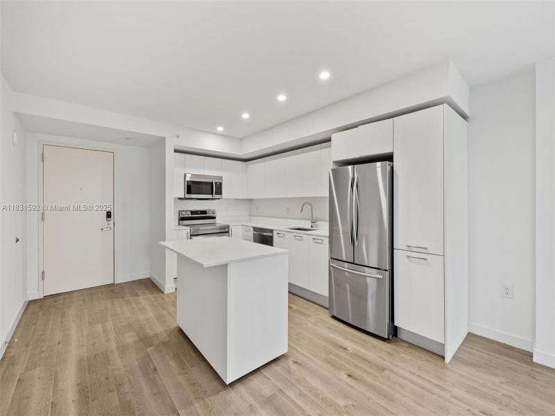 Property photo # 7