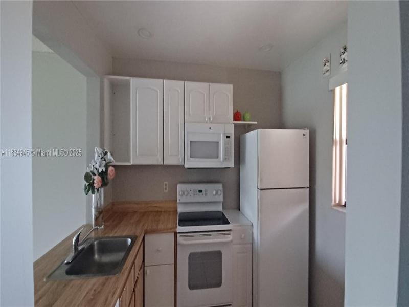 Property photo # 3
