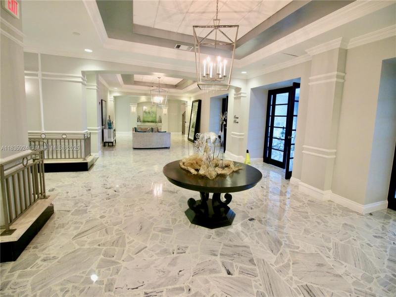 Condo for sale at The Wave Condo 427